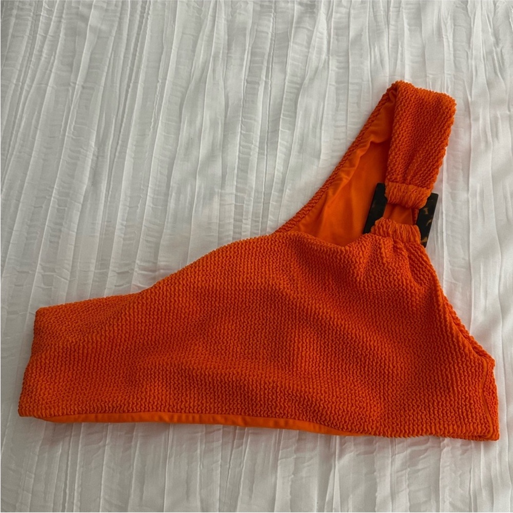 SAME Celine Top - Picture 2 of 3